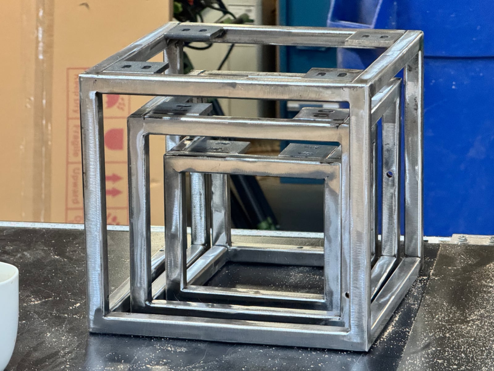 Small nesting merchandise table bases